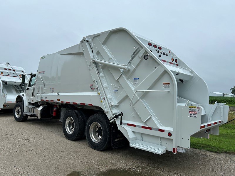 MULTIPLE UNITS! 2024 Freightliner M2-106, 25 Yd New Way Cobra Magnum