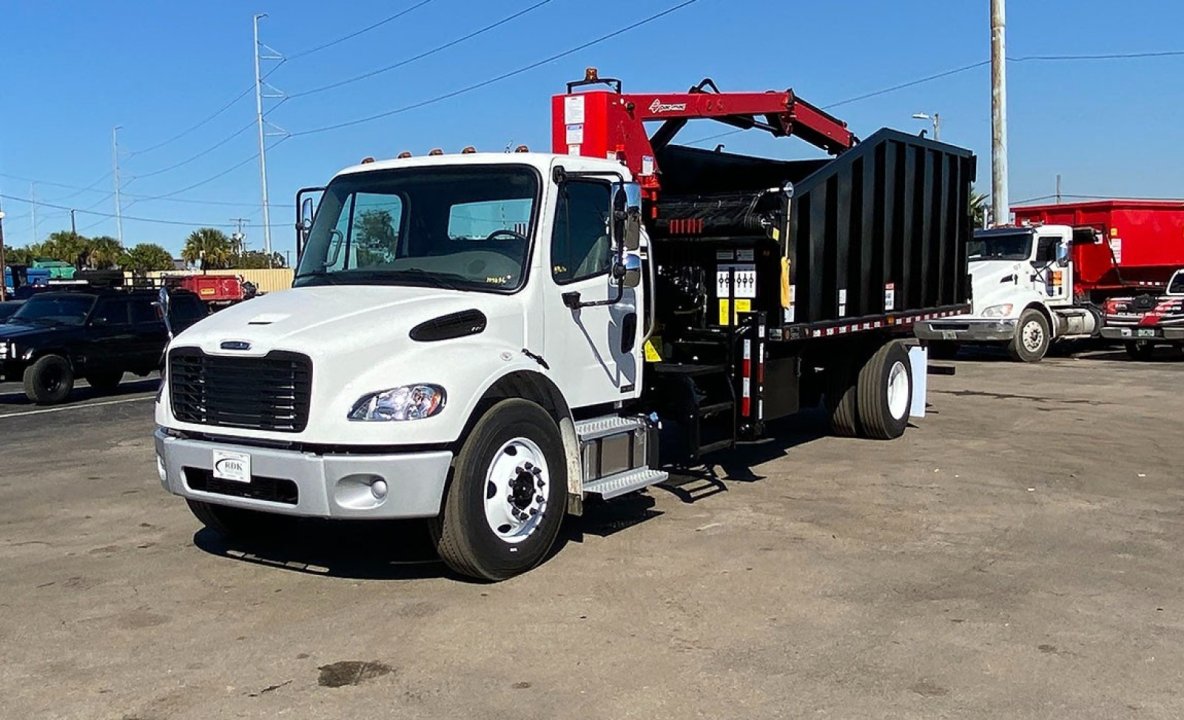 2025 Freightliner M2 106 - 28 Yard Pac Mac Grapple Truck