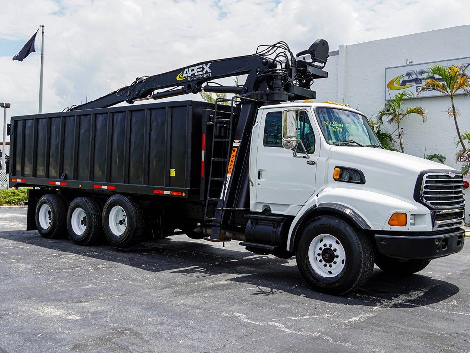 Used 2004 Sterling LT9500 Grapple Truck #N02849