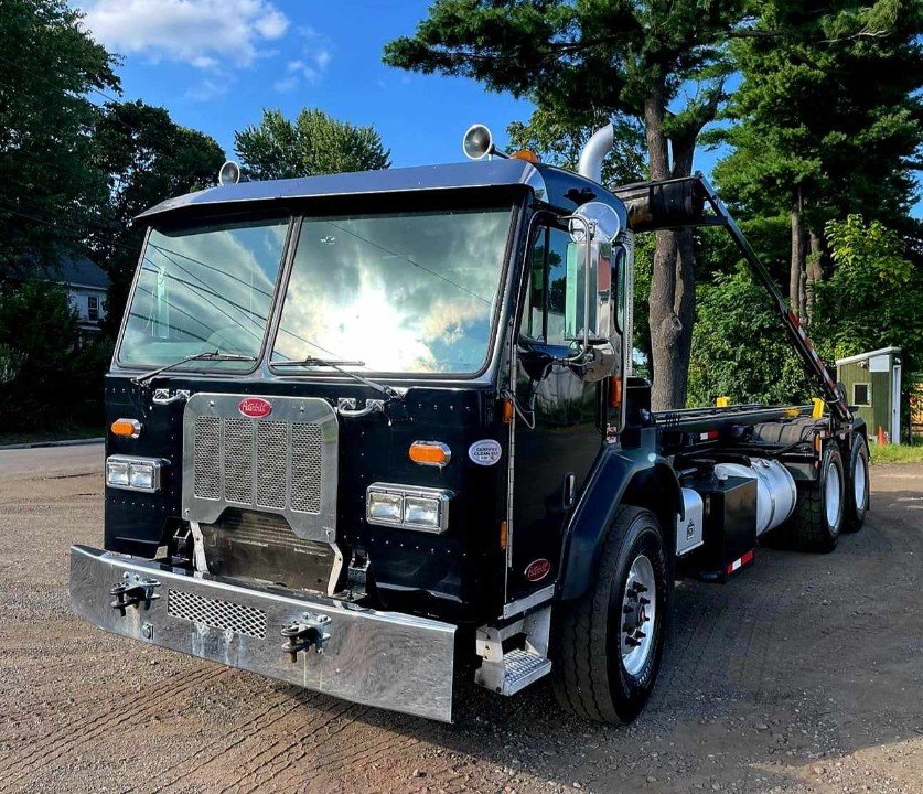 2017 Peterbilt 320 Galfab 75,000lb Rolloff EXCELLENT CONDITION!!! 