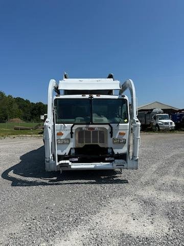 2017 HEIL HP ODYSSEY FRONT LOADER ON PETERBILT