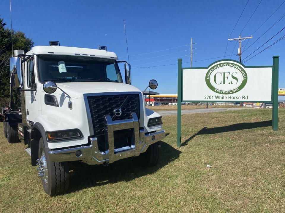 2025 Volvo VHD 60K Galbreath RO