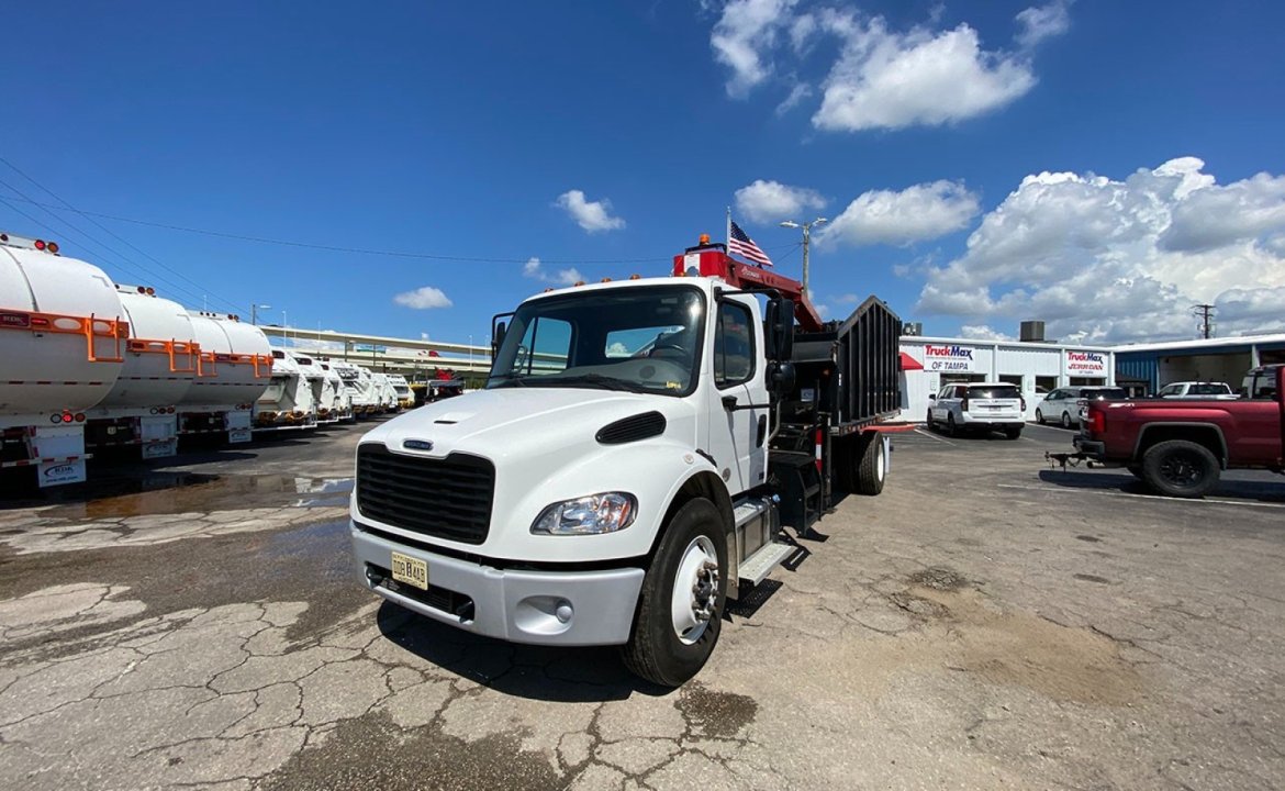 2023 Freightliner M2 106 - 28 yd PacMac Grapple Truck