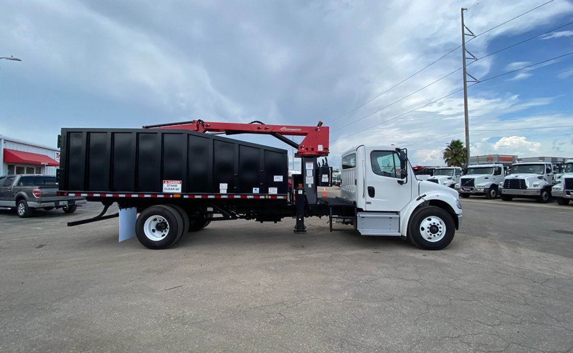 2025 Freightliner M2 106 - 24 yard Pac Mac Grapple Truck