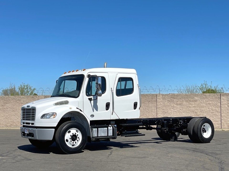 2019 Freightliner M2 106 Crew Cab Chassis