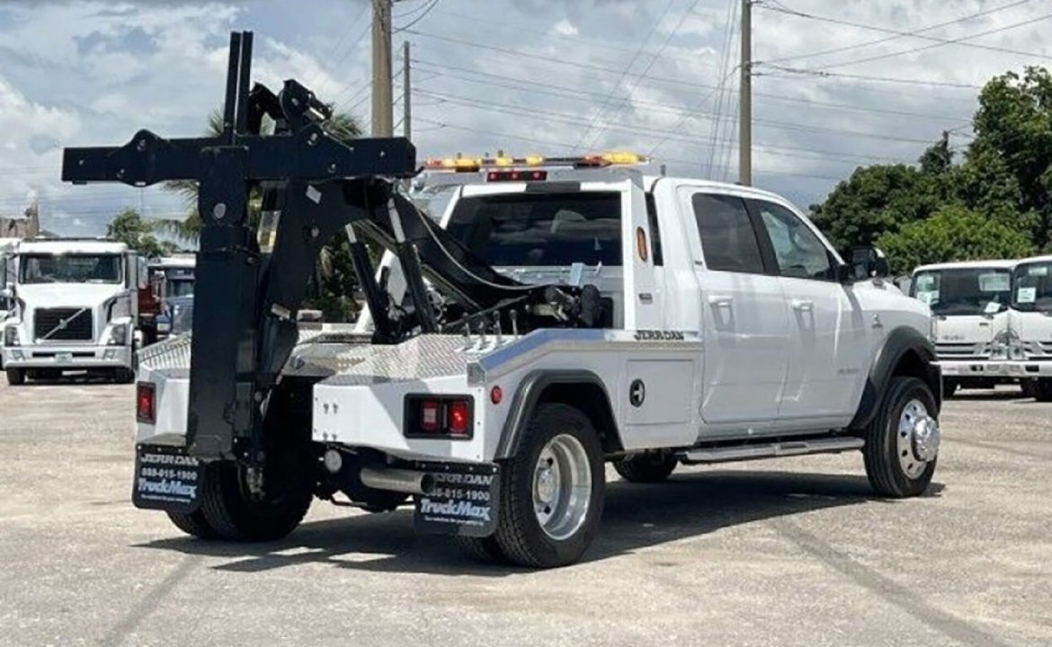 2024 Dodge 5500 - Jerr-Dan MPL40 Dual Winch Tow Truck