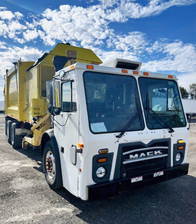 2016 Mack LEU Heil 7000 Durapack Python 28yd ASL Southern Municipal Unit