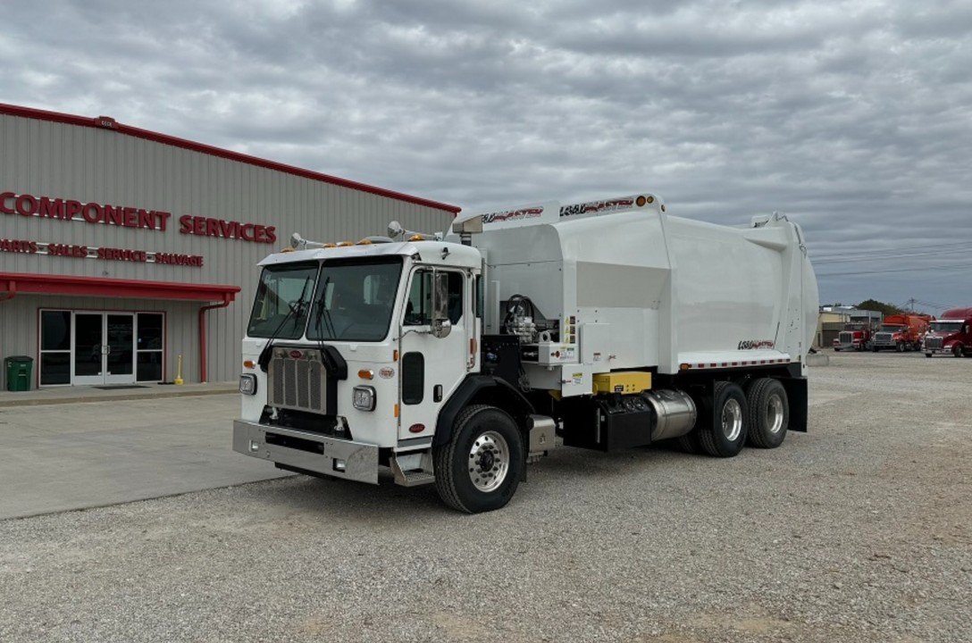 NEW 2025 Peterbilt 520,  31 Yd Loadmaster Eclipse ASL