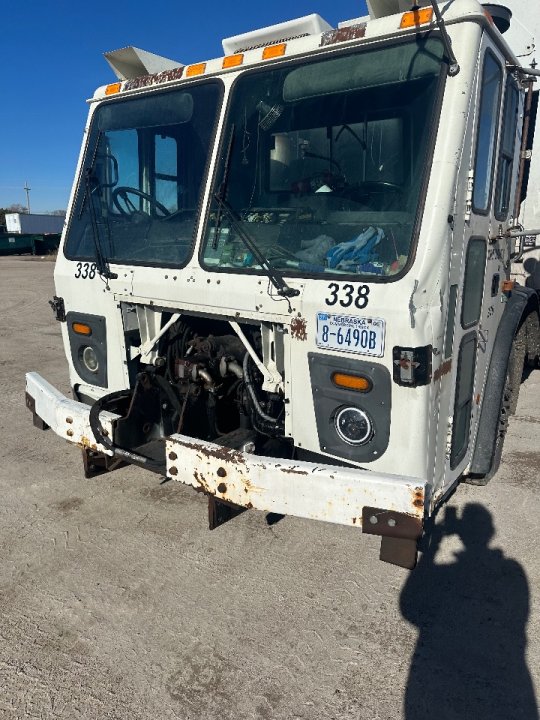 2010 Mack rear loader