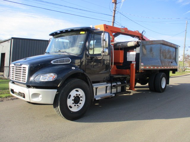 2018 Freightliner M2 Petersen TL3 Lightning Loader