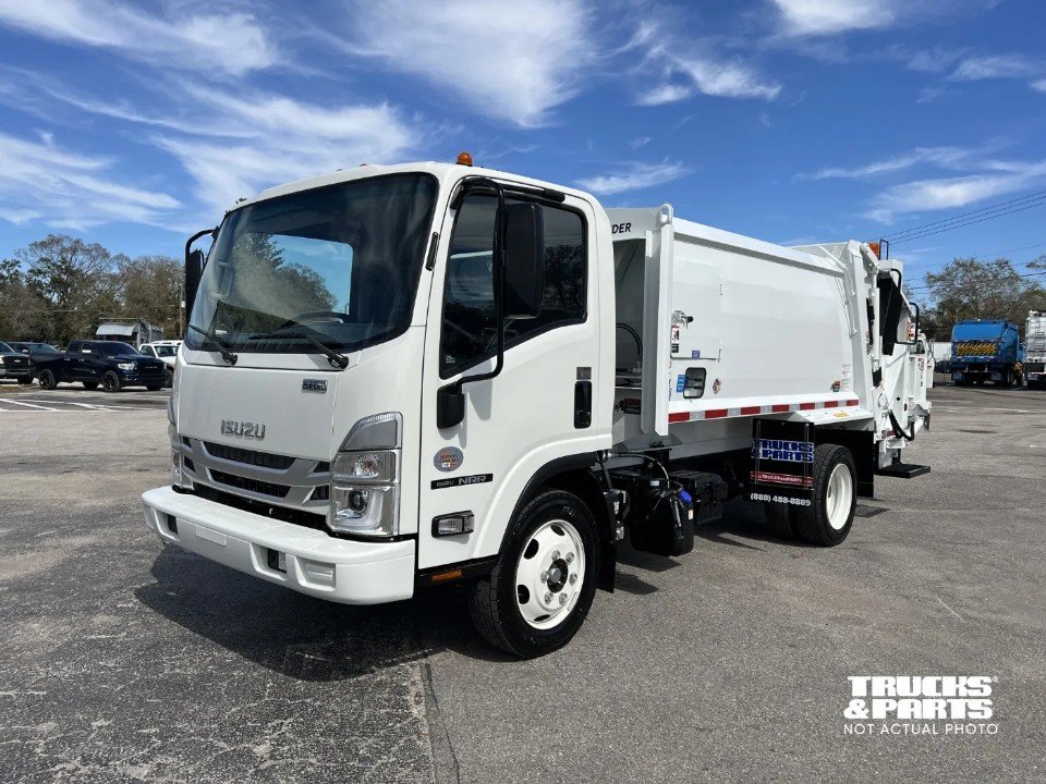 2024 Isuzu NRR 8 yd. Curbtender Rear Loader Garbage