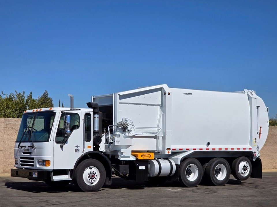 2007 ALF Labrie Automizer 60/40 Split Garbage Truck